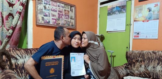 Rinita Irawati Successfully Admitted to the FK Unila: Consistency and Prayer in Pursuit of Aspirations