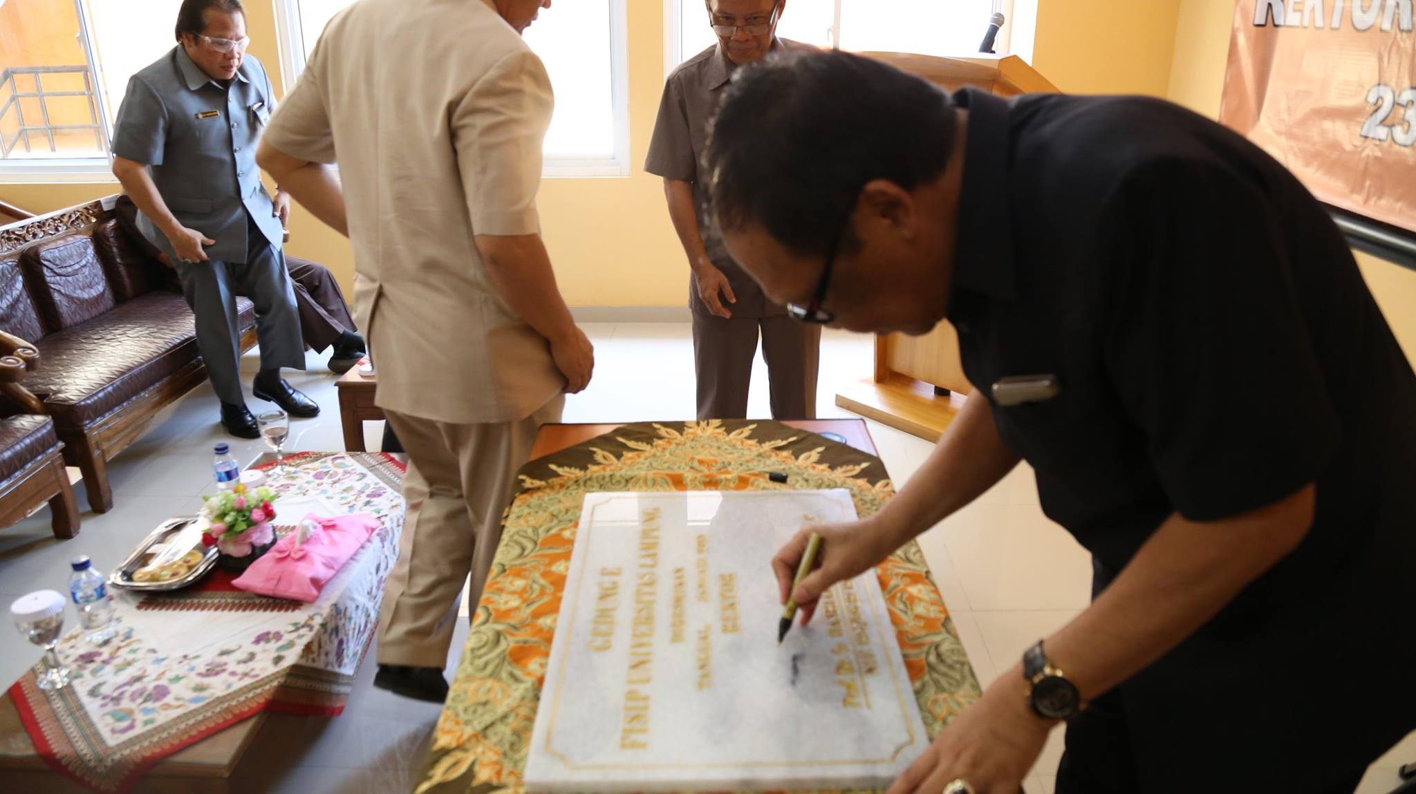 26910320_383976802062541_4140338746883472722_o