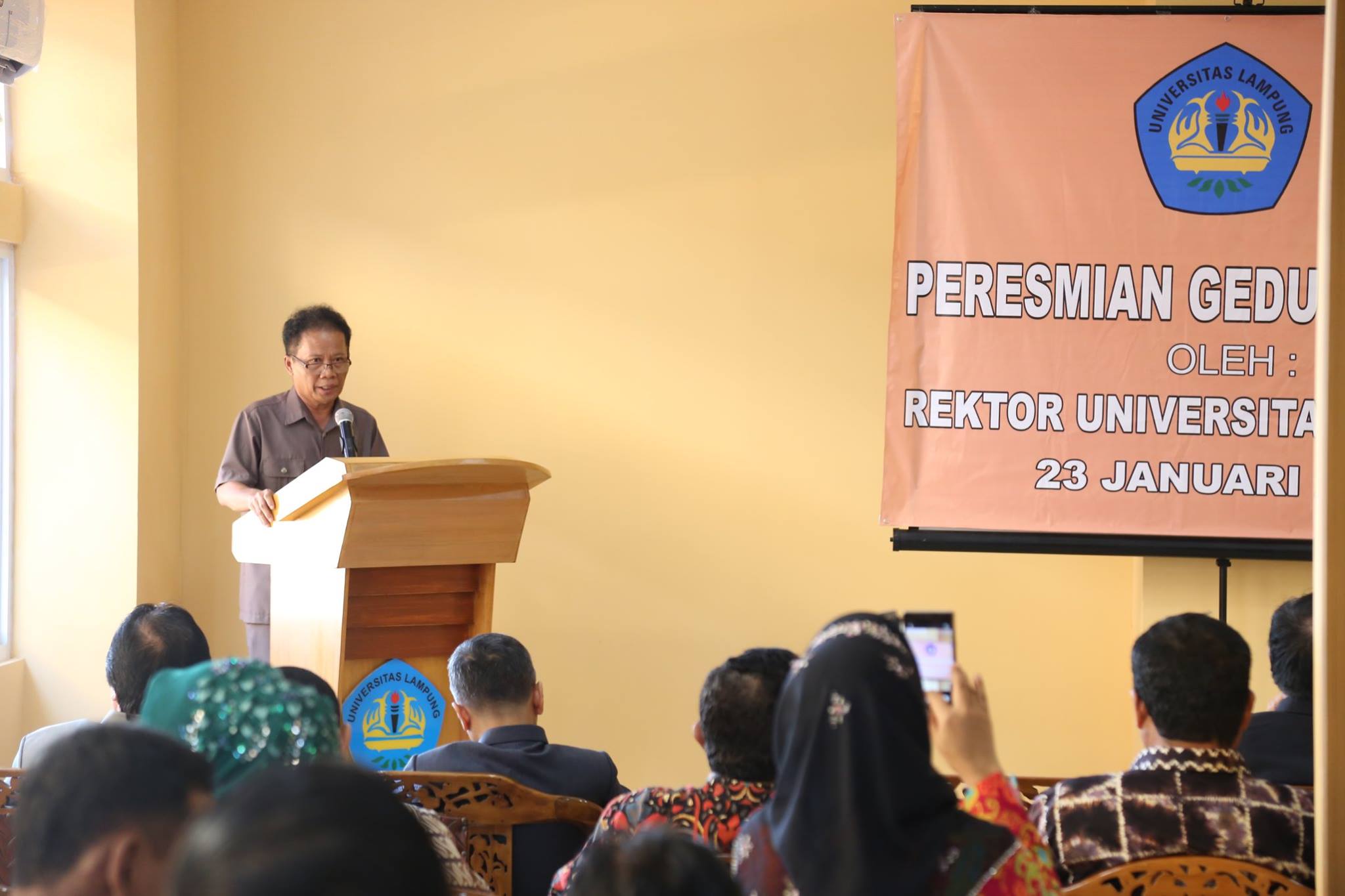 27023798_383976625395892_4128438344932332367_o