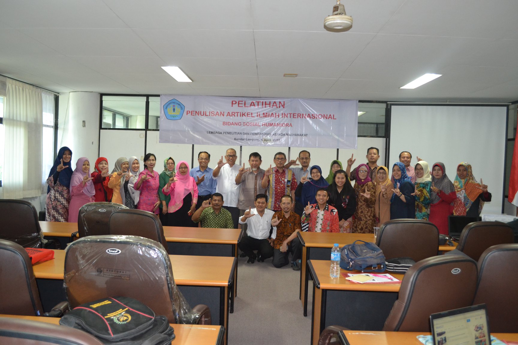 29745106_414959438964277_7067687235044392748_o