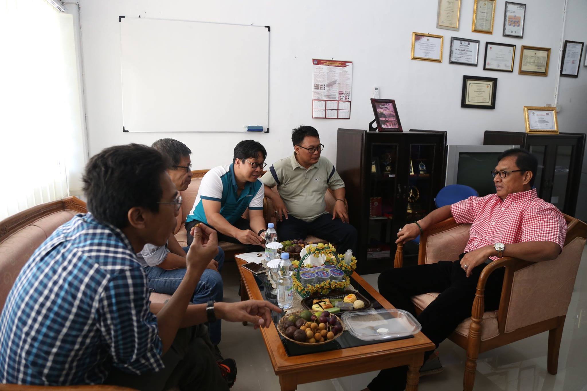 30052038_417934218666799_3613922349504365673_o