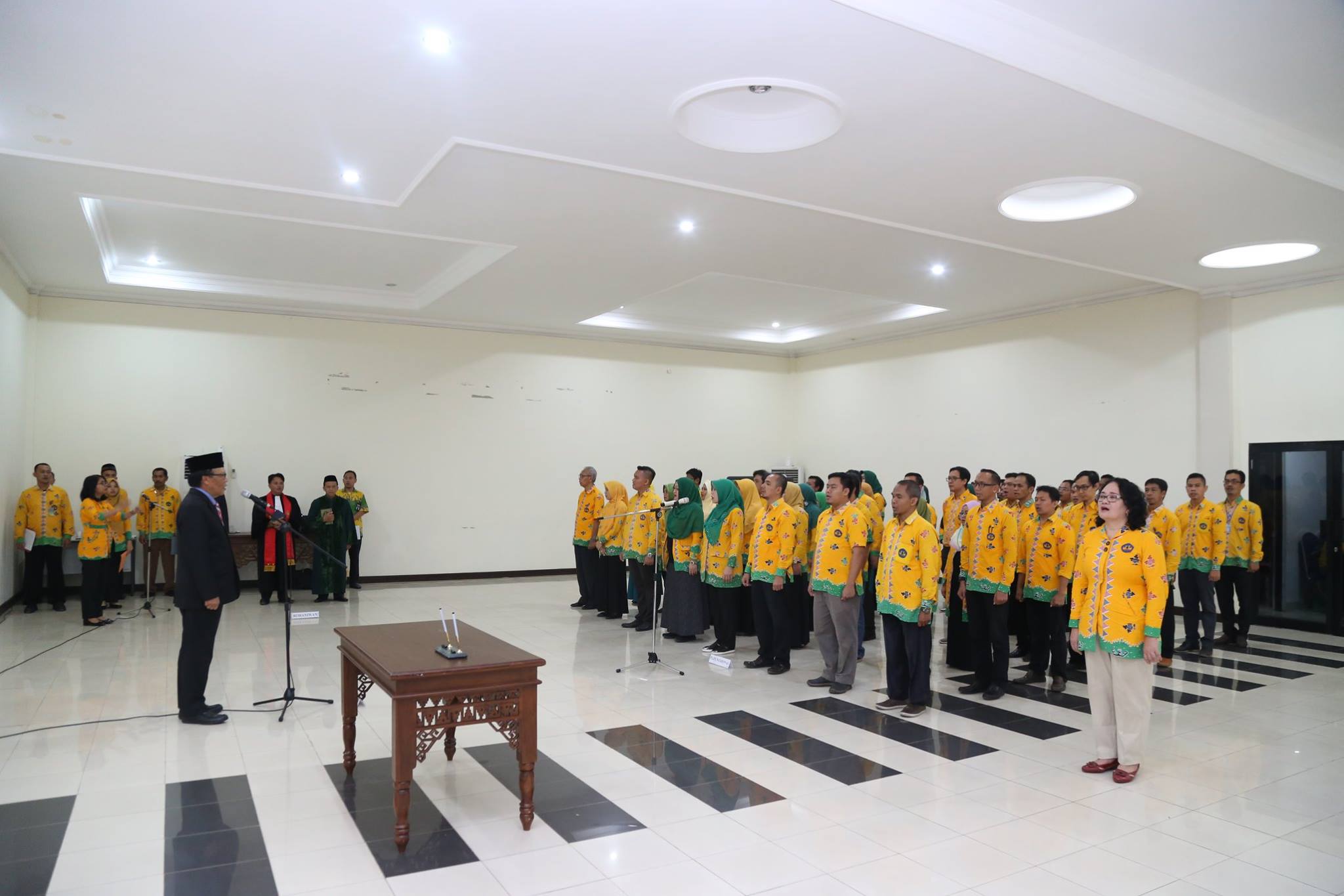 30425021_421909104935977_8742425632069047577_o