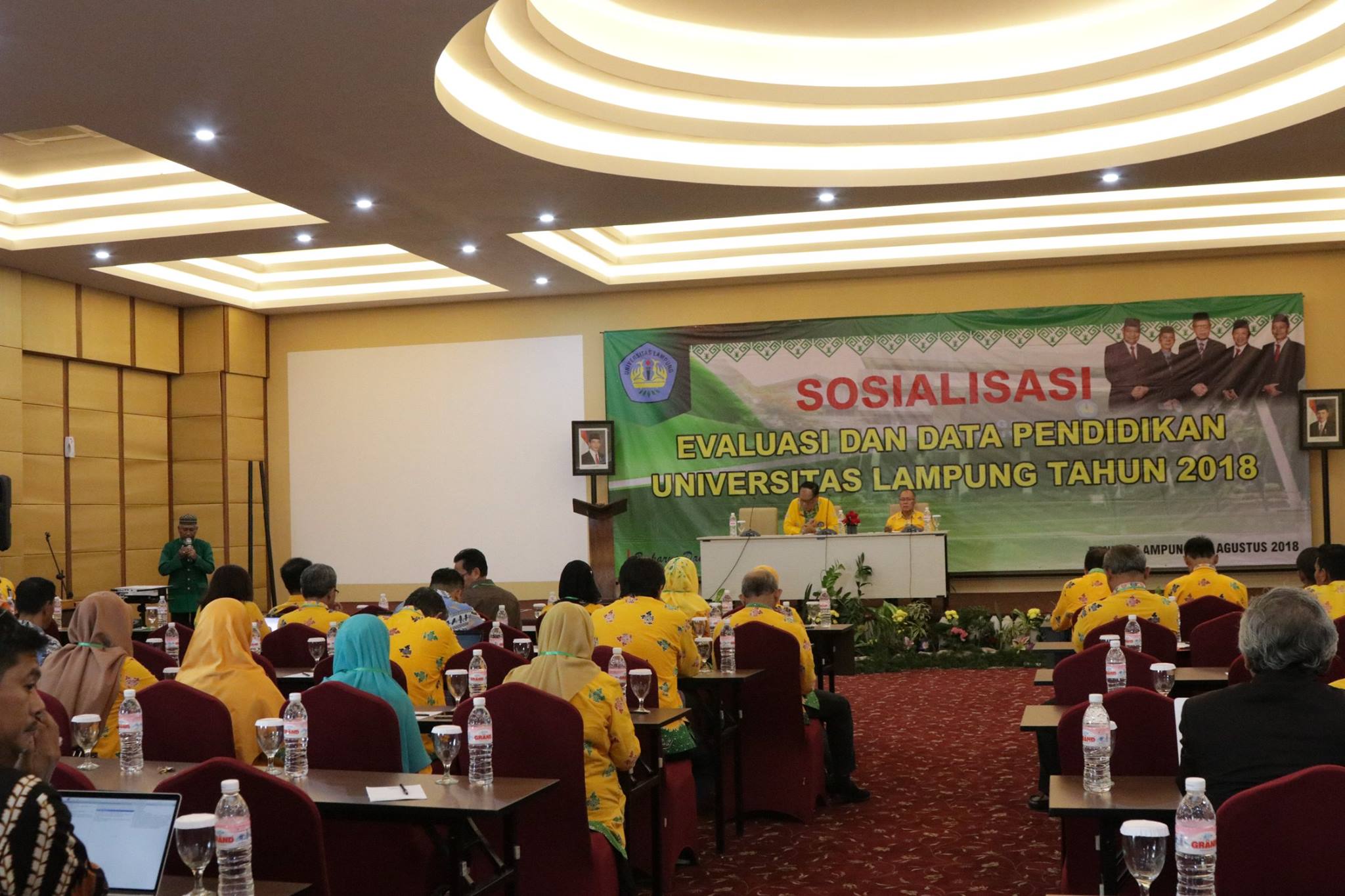 40409989_514476382345915_3107800015687385088_o