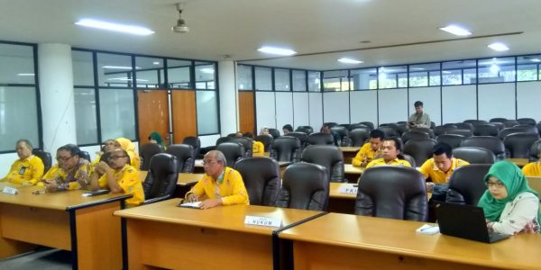 Berkomunikasi Dalam Bahasa Inggris (3)