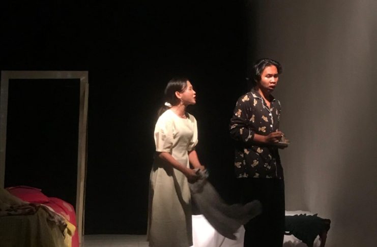 Teater Kurusetra UKMBS Pentaskan “Ratna Indraswari Kunang-Kunang”