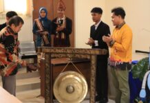 Himakom Resmi Membuka Ajang Computer Science Showdown 2.0 2025