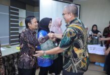 Unila Gelar Pelepasan Dosen dan Tendik Purnabakti