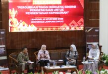 Talkshow Kolaborasi Prodi Ilmu Administrasi Negara dan Kemenko PM Sorot Isu Kemiskinan