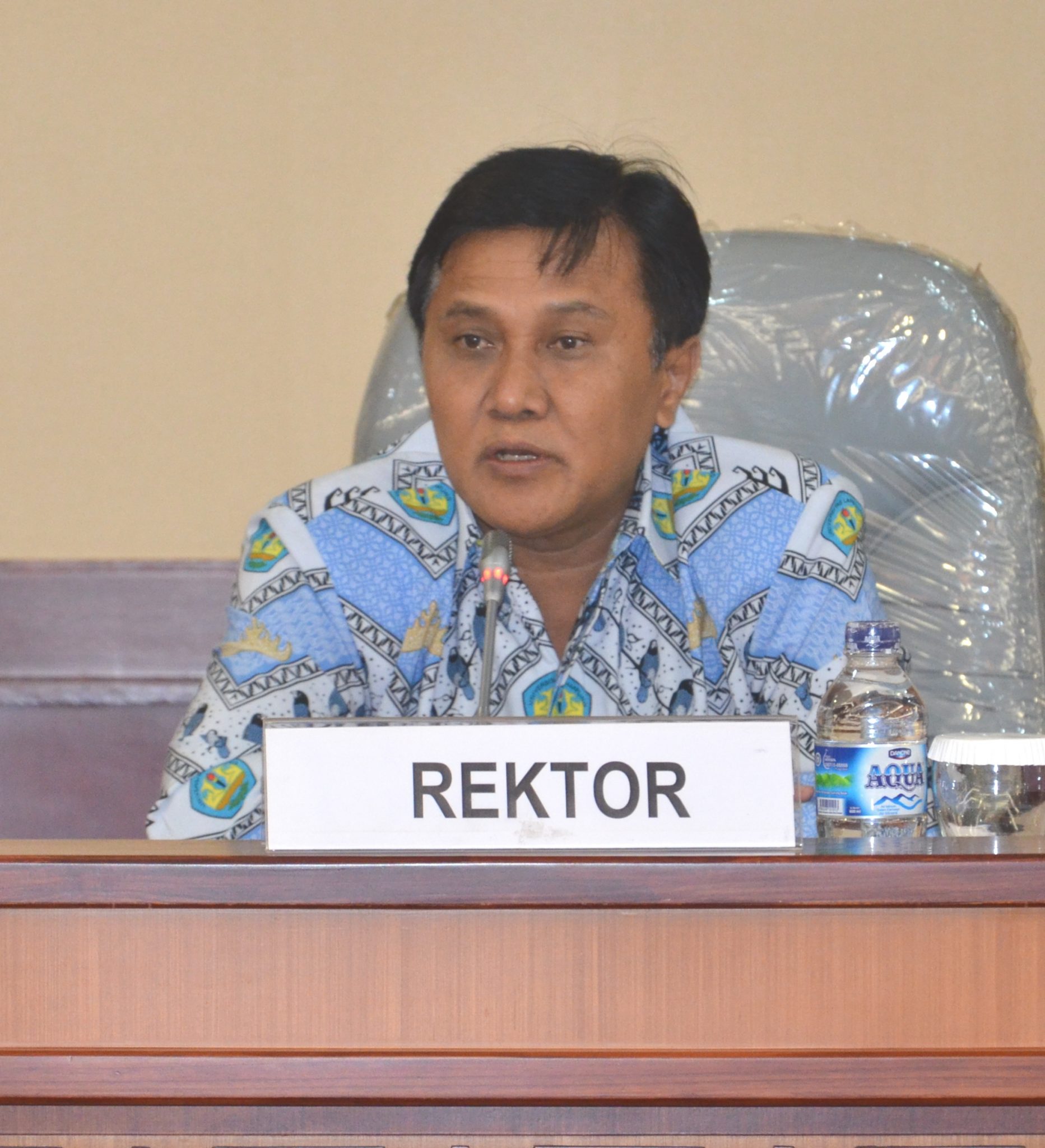 Unila Terima Tiga Kendaraan Operasional dari BTN