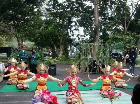 Pembukaan PKSDA ke-17 Meriah