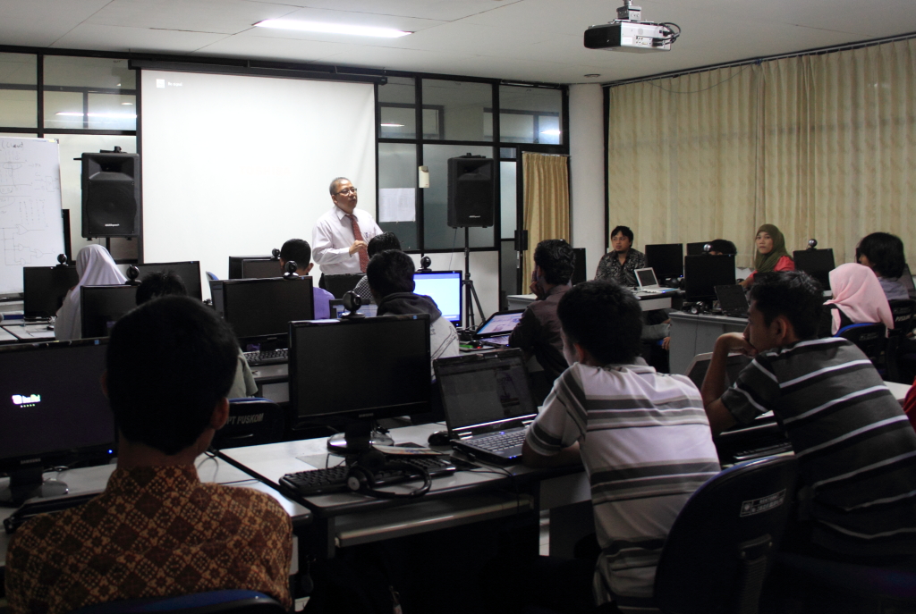 BEM Unila-UPT Puskom Gelar Pelatihan Website