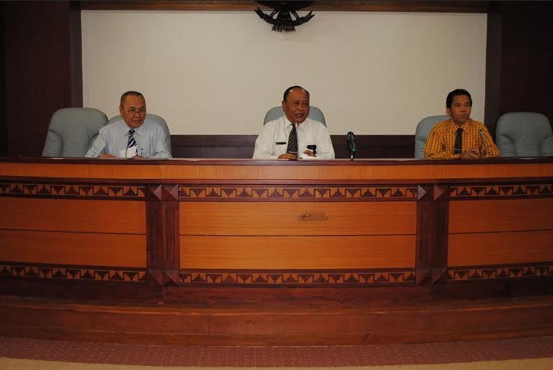 Rapat Evaluasi Kinerja Bank Mitra 01