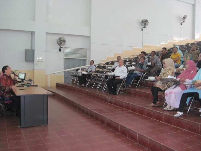 FEB Gelar Pertemuan dengan Wali Mahasiswa