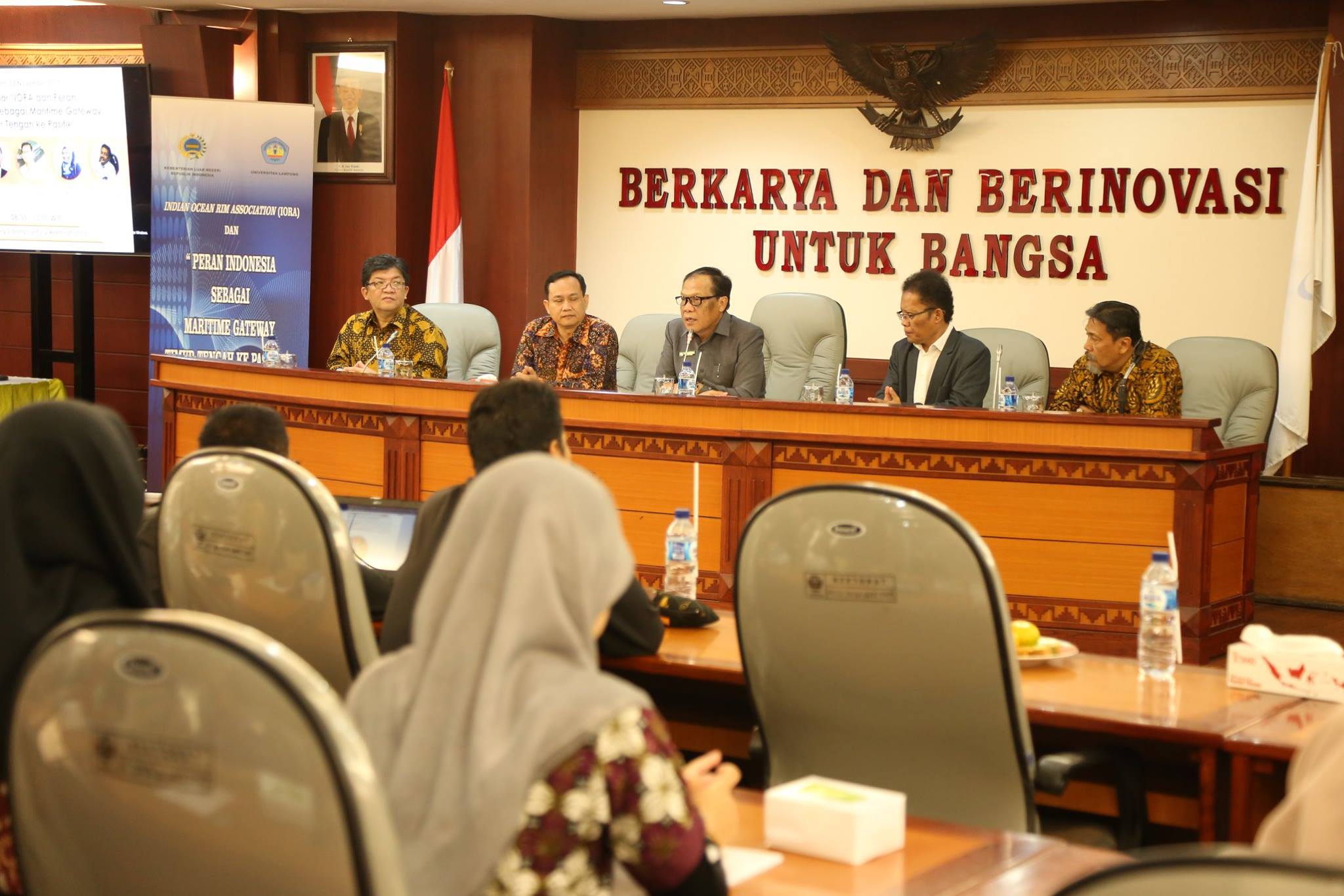 23551024_355497454910476_5322075670505333987_o