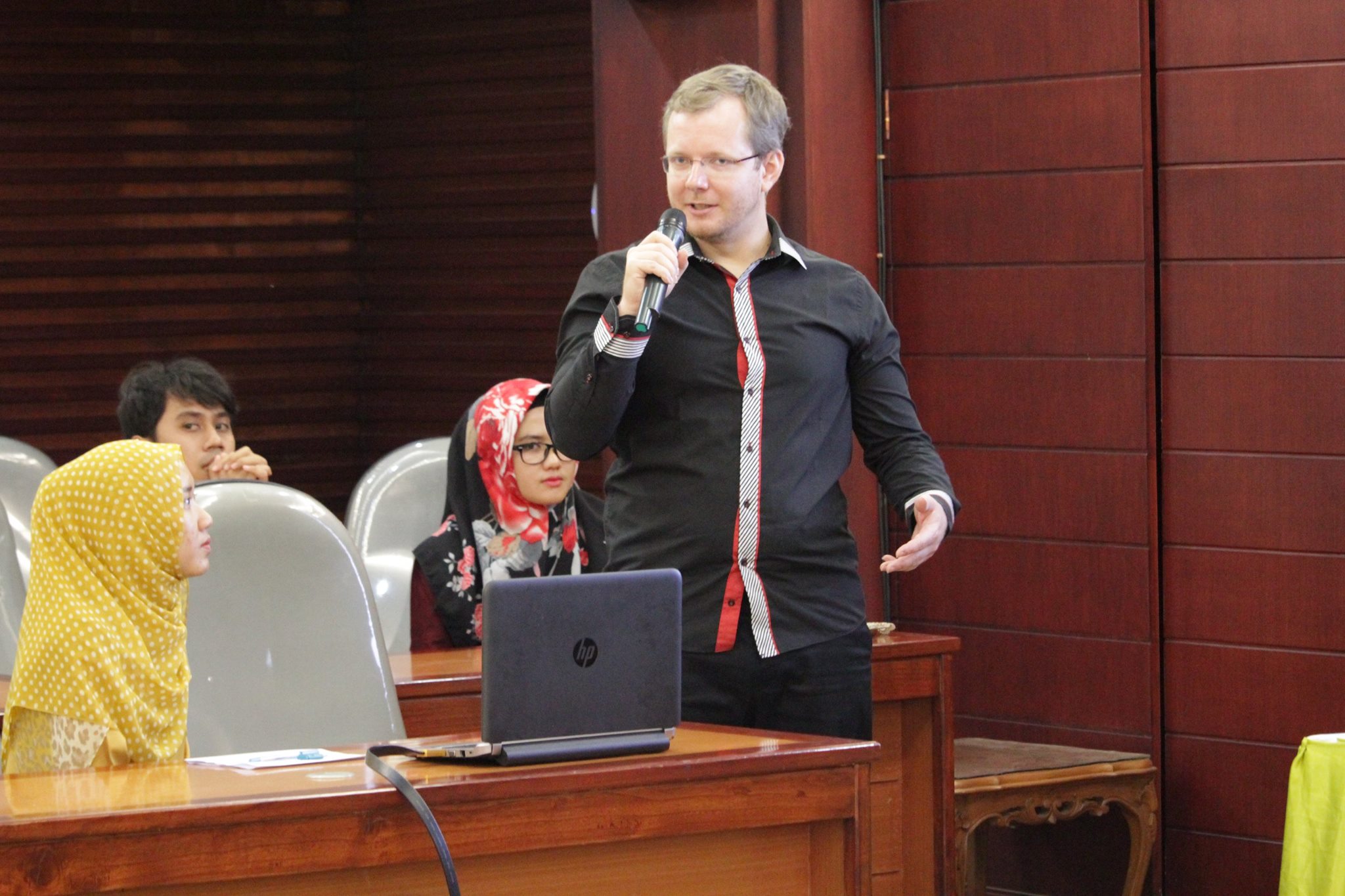 24958958_364791750647713_4474185994284291873_o