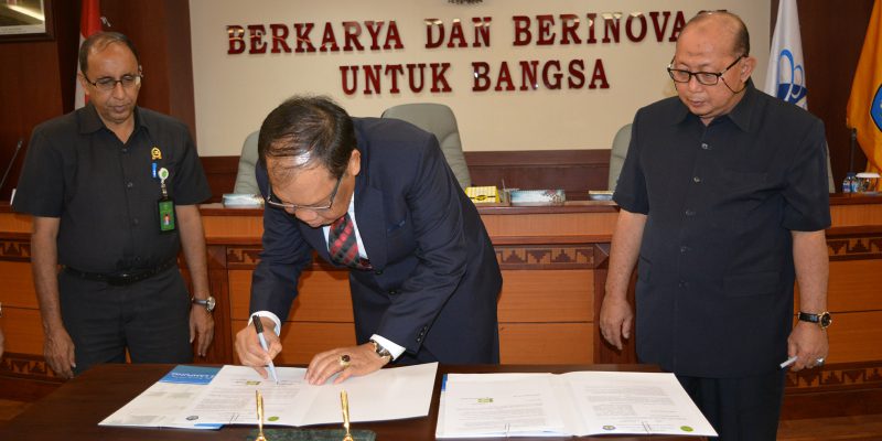 Unila-Pengadilan Tinggi Tandatangani MoU 1