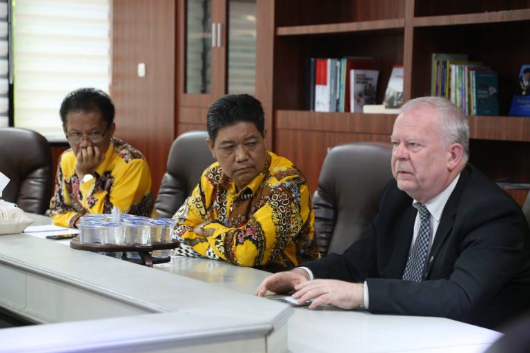 Universitas Zagrep Kroasia Isi Studium General Mahasiswa FISIP