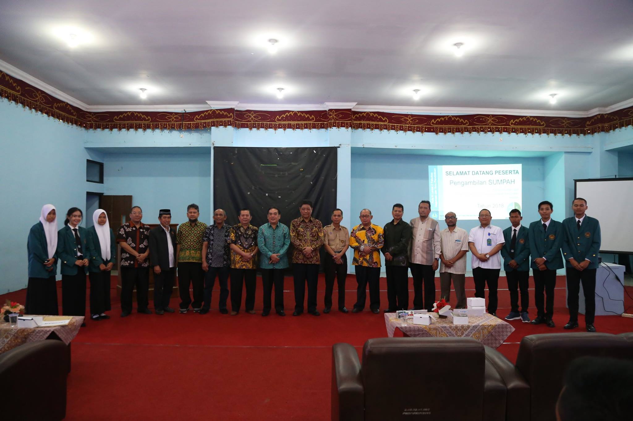 38790777_496696404123913_2437367891503349760_o