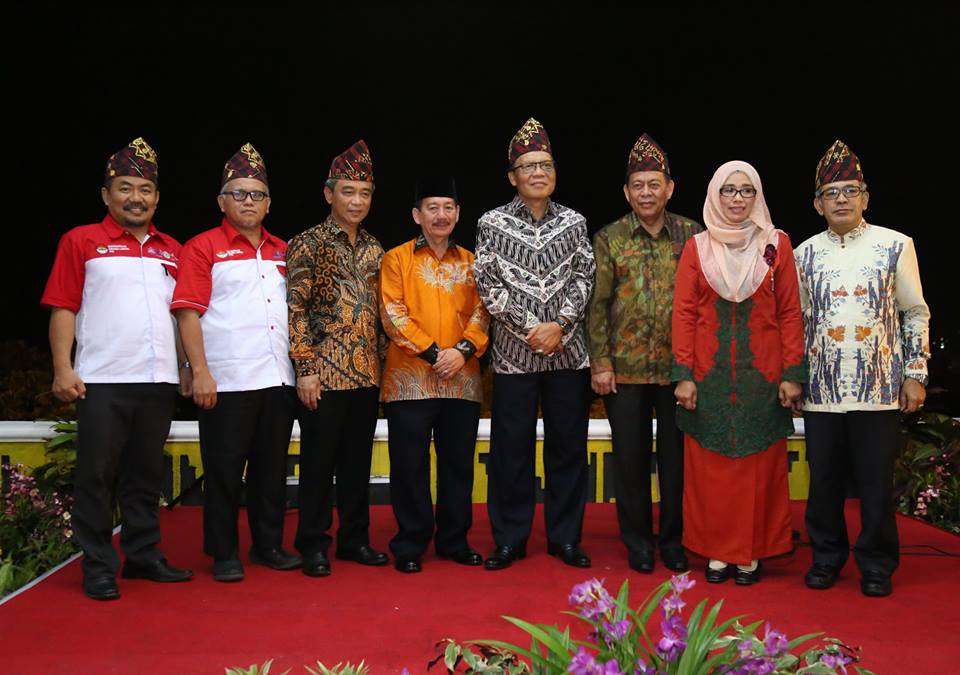 40310645_513075872485966_5646752602524745728_n