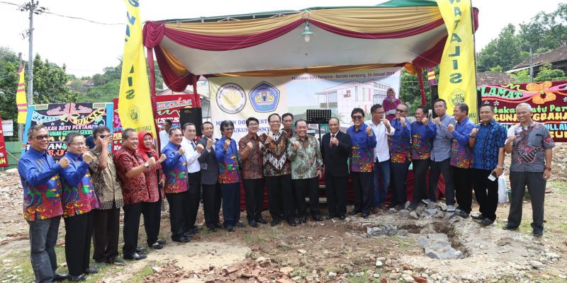 50933002_591243758002510_1354920276168540160_o