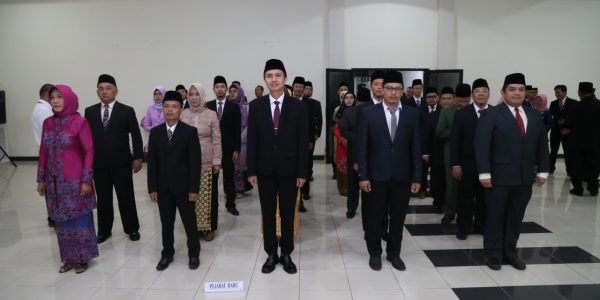 Pelantikan Pejabat (2)