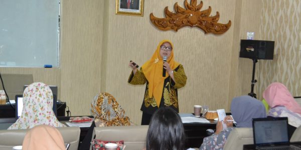 LPPM Gelar Pelatihan Penyusunan Proposal Penelitian (4)