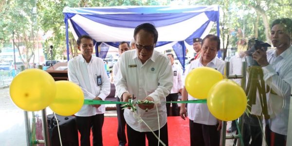 Peresmian gedung (4)