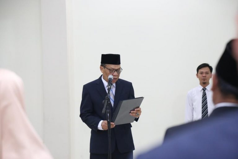 Rektor Lantik Dekan FK dan FMIPA