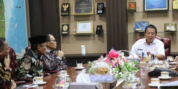 Audiensi Rektor Unila dan Gubernur Lampung (2)