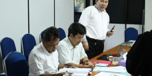 Karomani Daftarkan diri