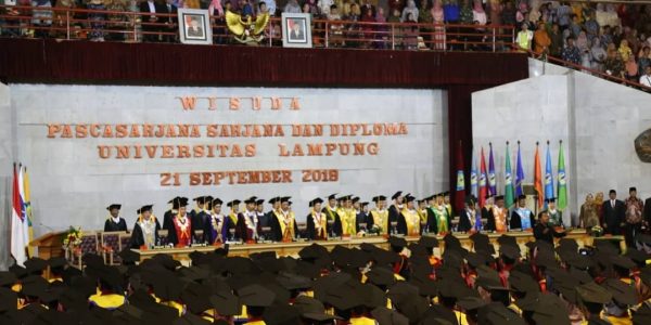WISUDA (3)