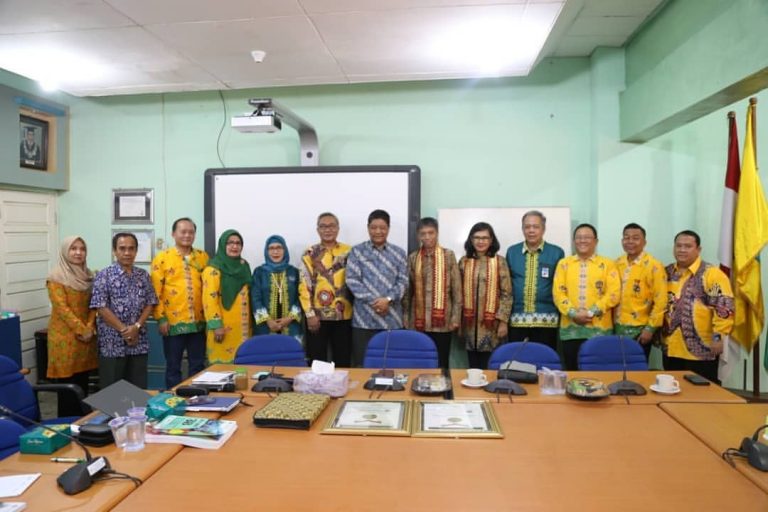 2 Asesor BANPT Visitasi Akreditasi THP FP