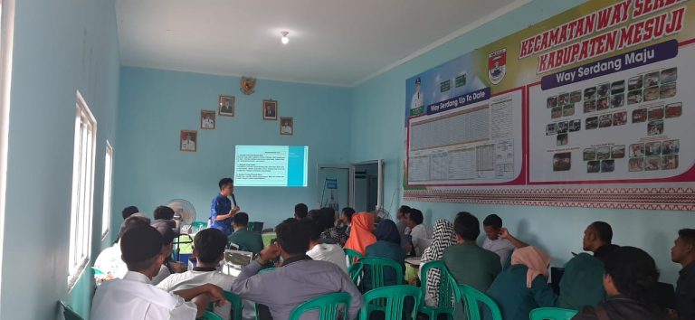 Mahasiswa KKN Bantu Desa Wayserdang Optimasi Website