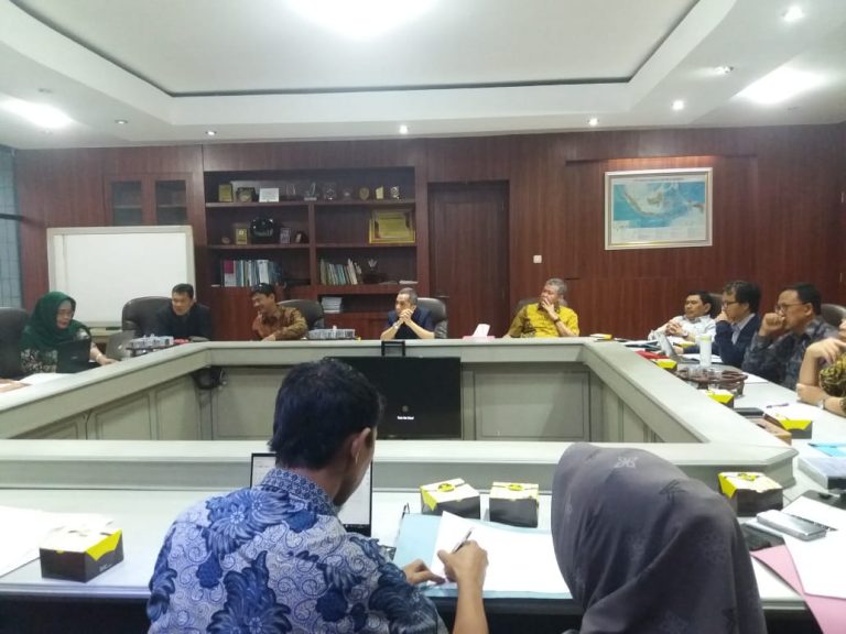 Rektor-Pengurus YP Unila Lakukan Konsolidasi