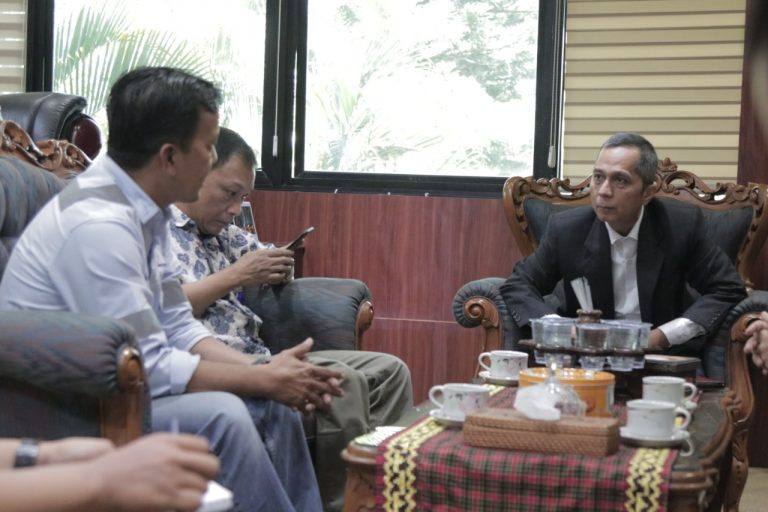 Unila dan PTBA Sepakati Festival Band dan Talk Show