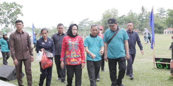 KKN (4)