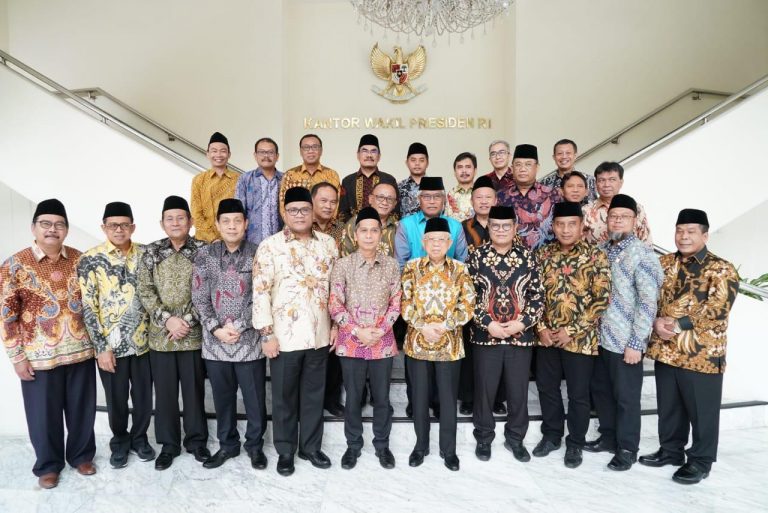 Karomani Pimpin Forum Rektor Tangkal Radikalisme