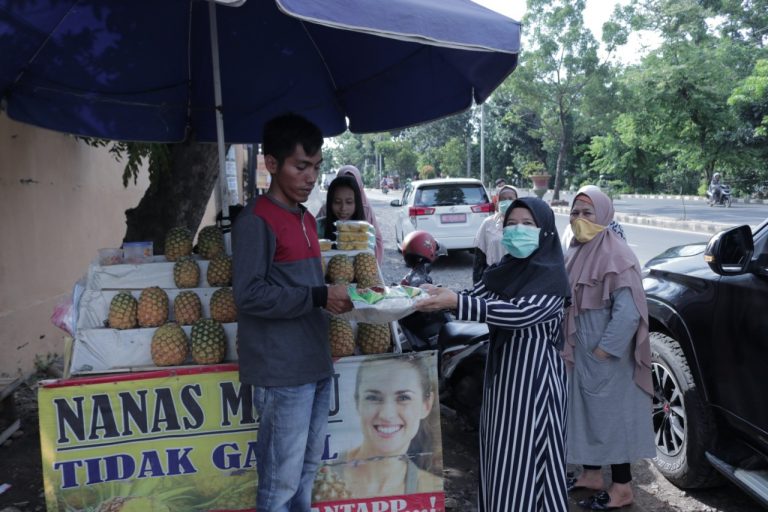 DWP Unila Bakti Sosial Bantu Korban Bencana Alam