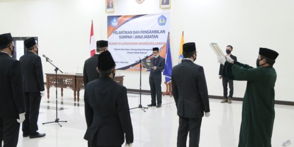 Pelantikan 13 Pejabat Baru Unila