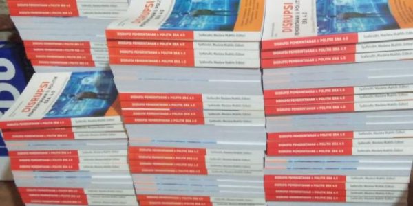 Buku Disrupsi Pemerintahan dan Politik Era 4.0