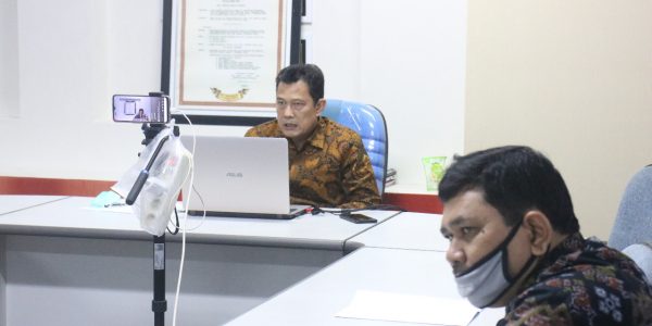 Pembahasan Wisuda Daring