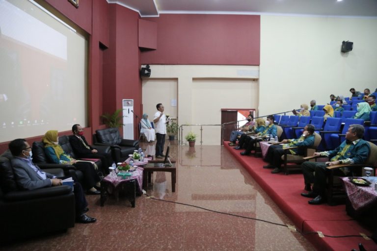 Calon Dekan FH 2020–2024 Paparkan Visi Misi