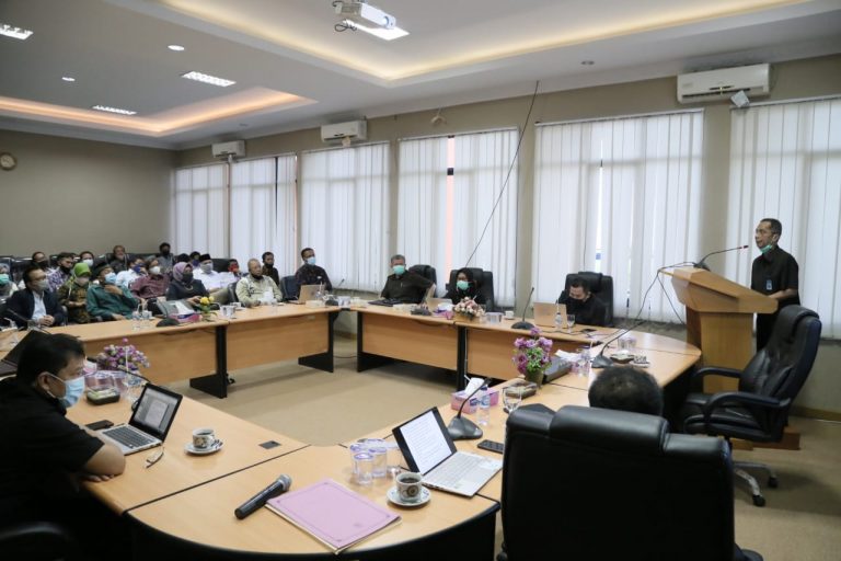 Gelar Kunker, Jajaran Pimpinan Roadshow ke Fakultas