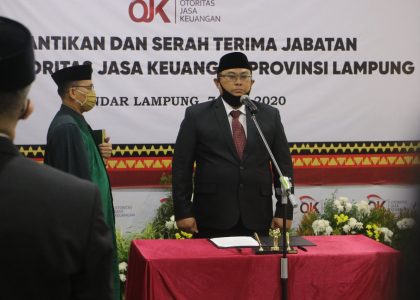 Serah terima jabatan Kepala OJK Lampung