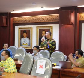 Sosialisasi Percepatan Guru Besar