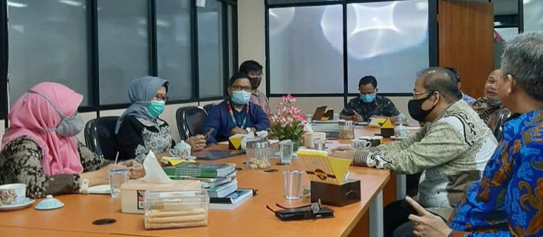 SDGs Center Presentasikan Pemeringkatan QS Stars