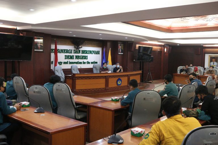 Bahas UKT, Warek 3 dan BEM Gelar Dialog