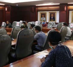 Rektor Beri Pengarahan Petugas Kebersihan Fakultas Pertanian