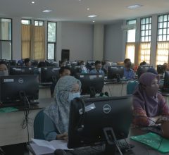 Workshop Sistem Pembelajaran Daring di Laboratorium Komputer UPT TIK