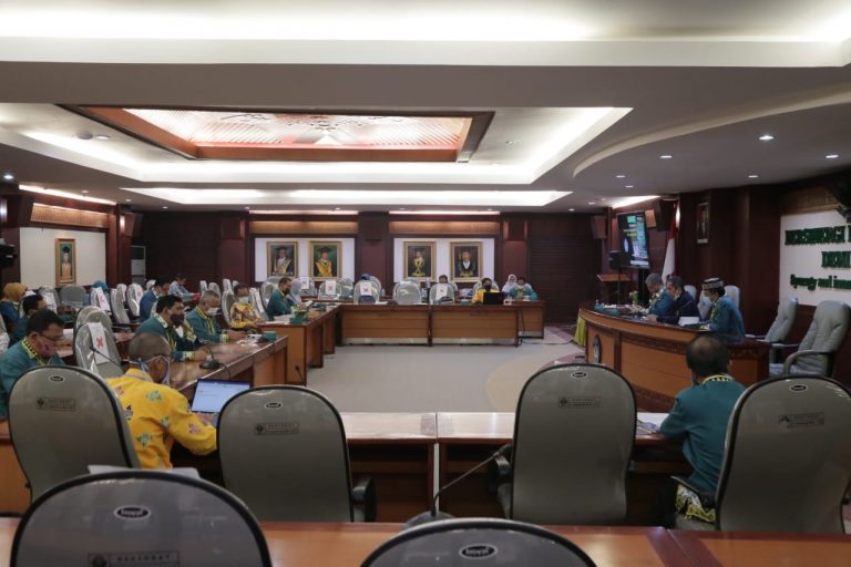 FGD Penyempurnaan Draf Laporan Rektor pada Dies Natalis ke-55 Unila